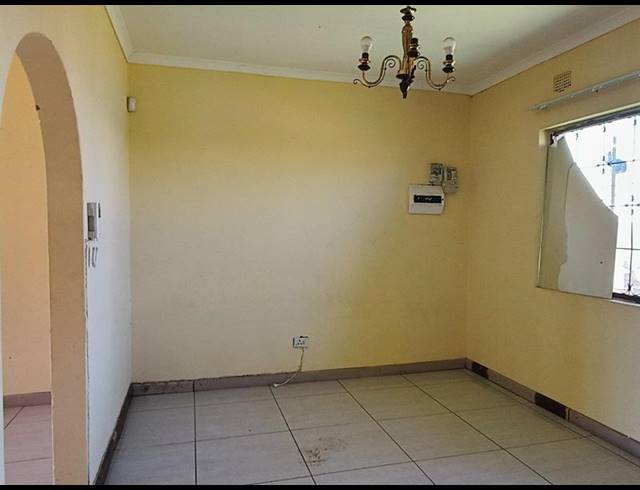 3 BEDROOM PROPERTY TO RENT IN IKWEZI